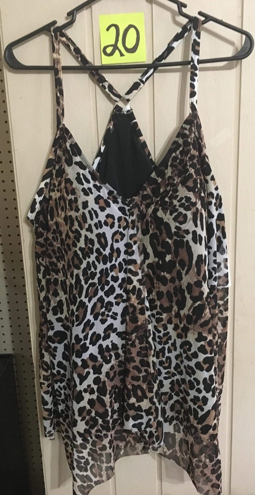 Ruffled swim top animal print size 20